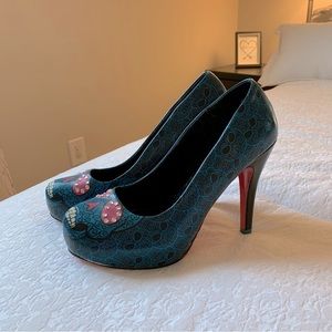 Iron Fist Pink/Blue Skull Platform Pumps Size